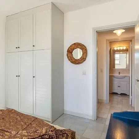 Apartment Blue Coral 2 *