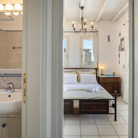 Blue Coral 2 * Isterni (Paros)